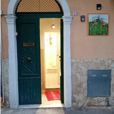 La Casa Di Rinaldo كاتانيا