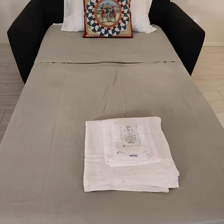 La Casa Di Rinaldo Feriehus Catania